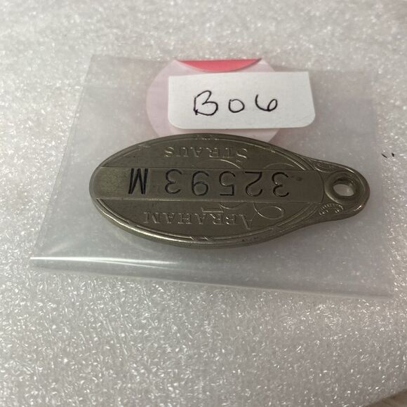 Vintage Abraham & Straus Brooklyn N.Y. Key Fob 32593M - Picture 6 of 6